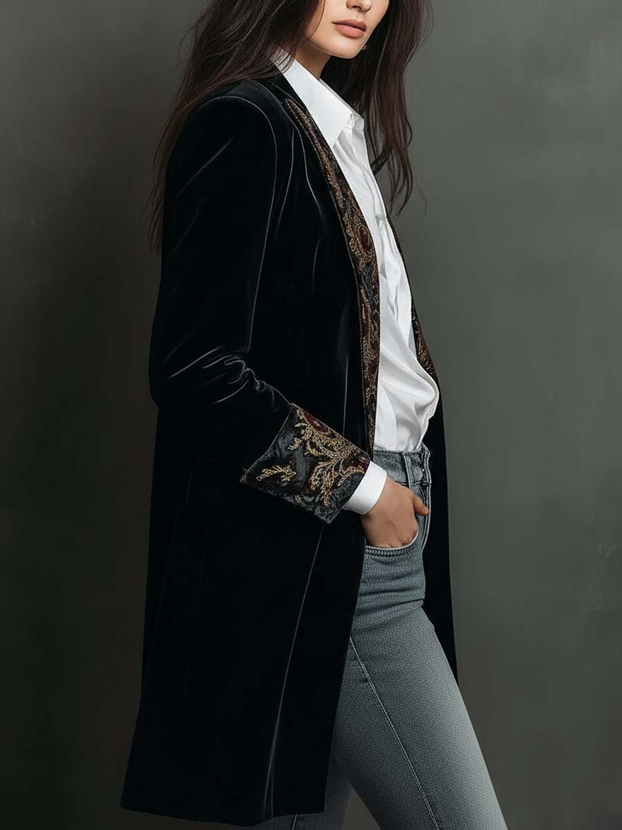 Sienna I Black Baroque Print Lapel Slim Fit Blazer