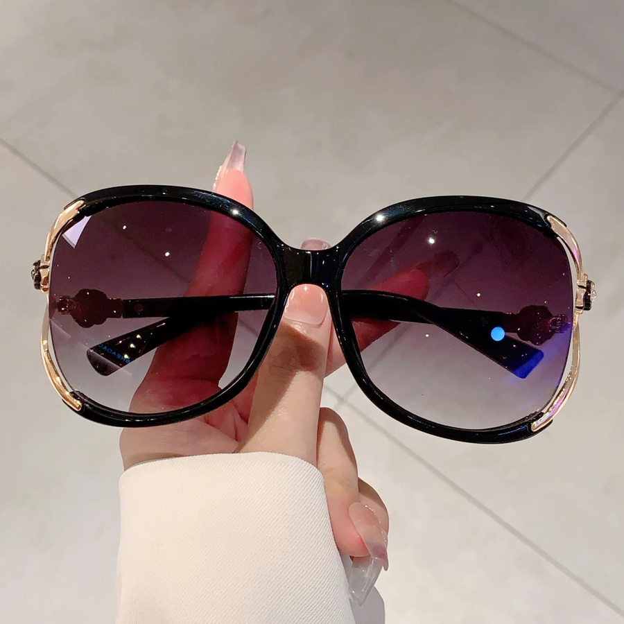 Fleur I Oversized Sunglasses
