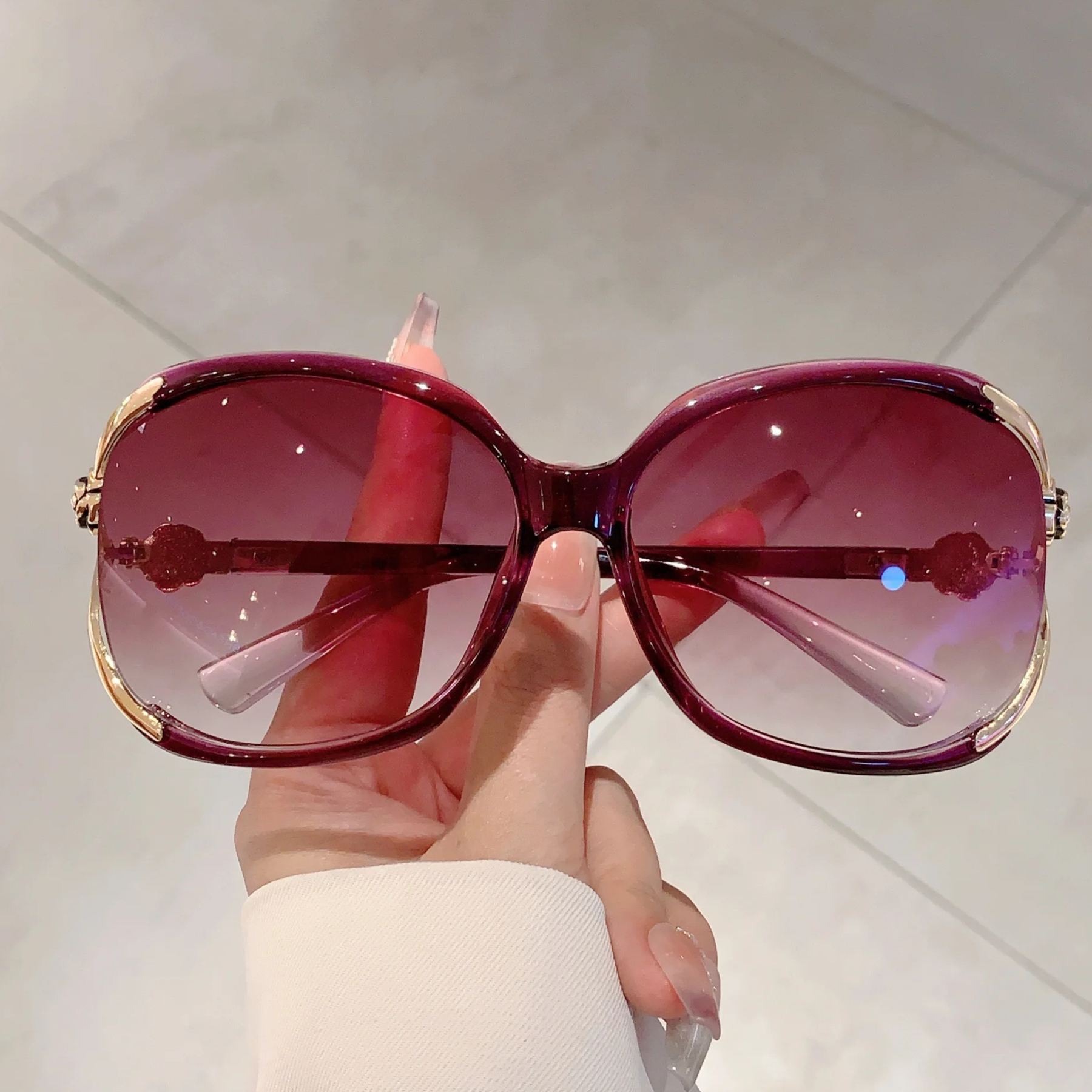 Fleur I Oversized Sunglasses