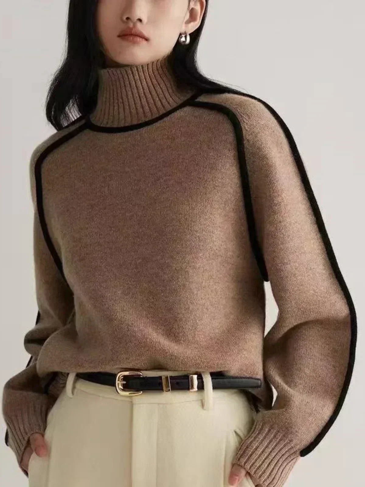 Seraphina - Elegant Turtleneck sweater