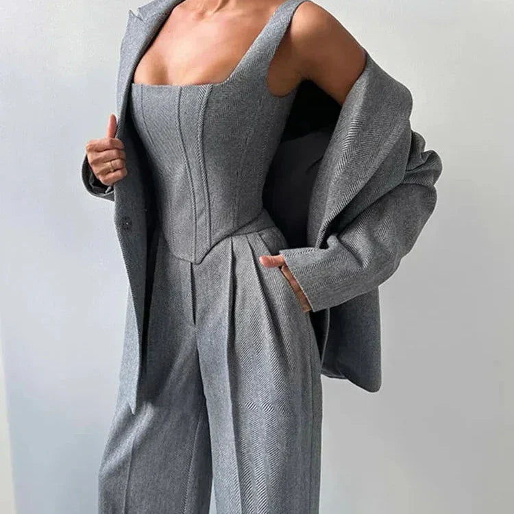 Belgravia I 3-Piece Formal Set