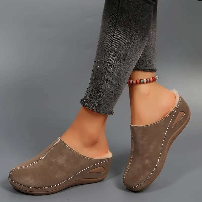 Arnellia I Cozy Fleece Slip-On Mules