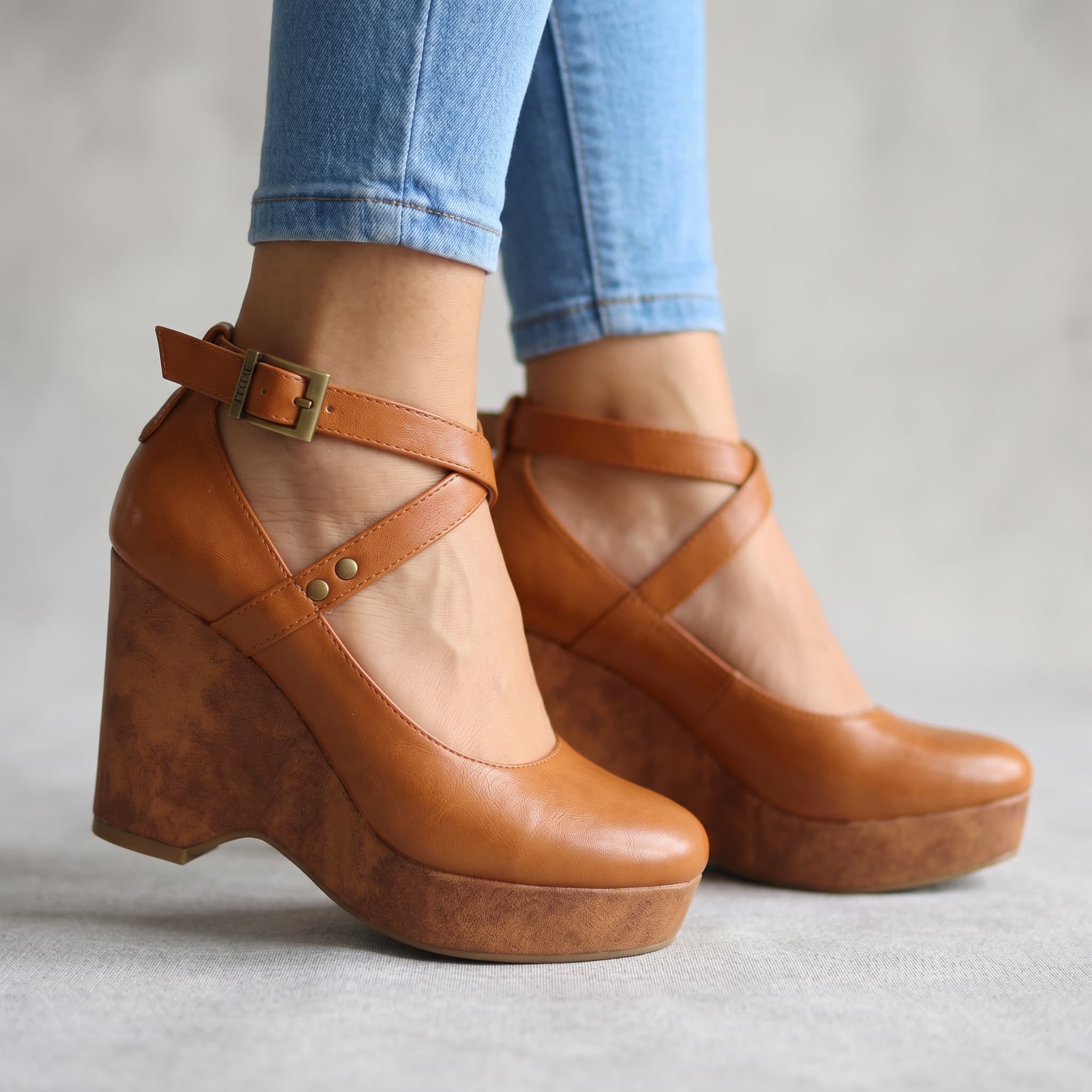 Annabel I Cross-Strap Wedges