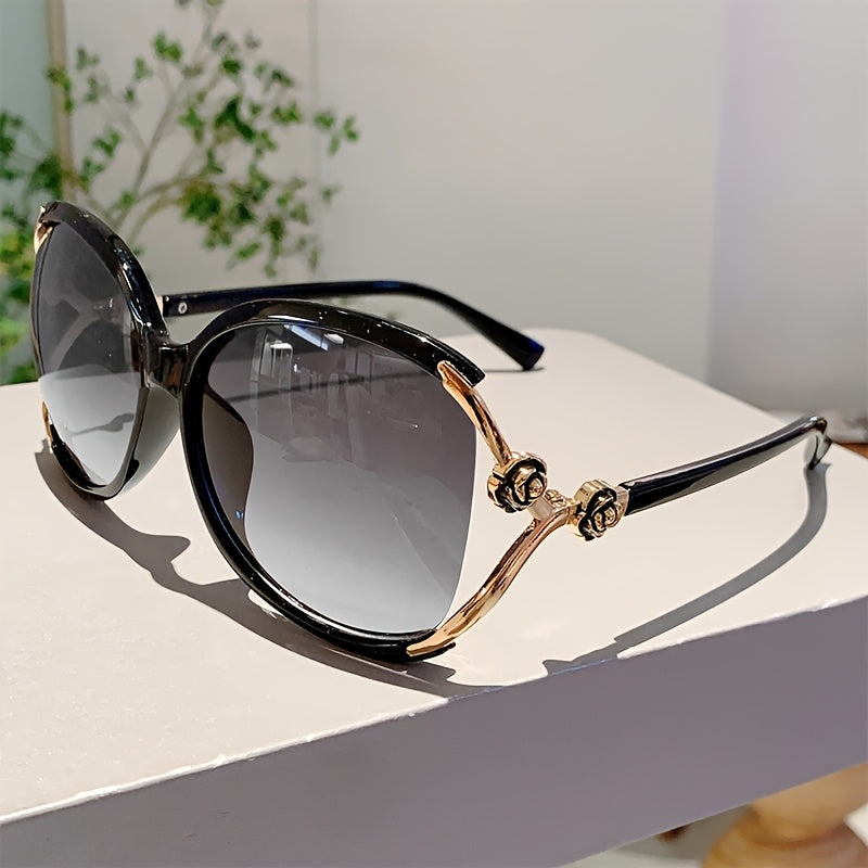 Fleur I Oversized Sunglasses